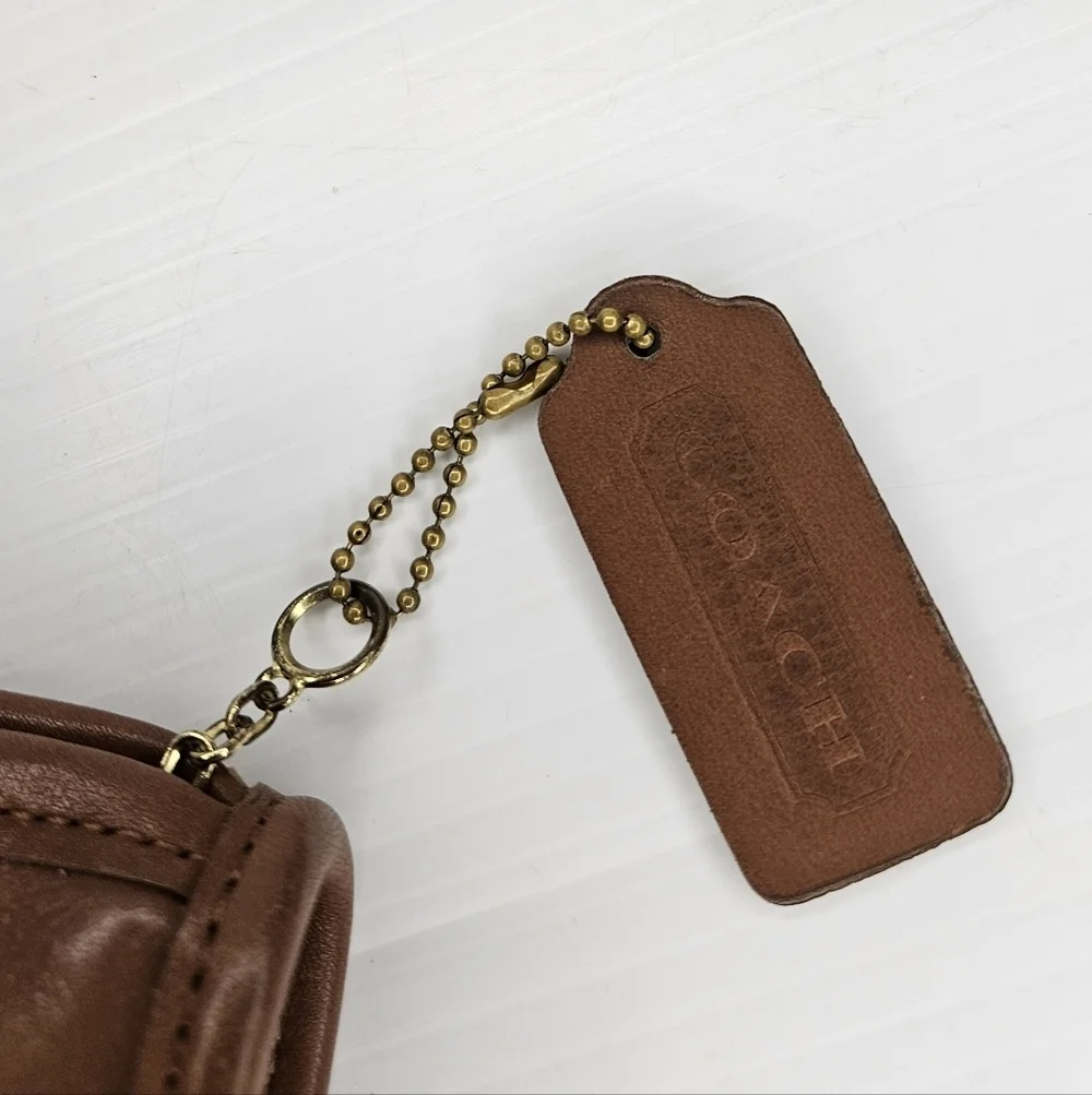 Coach Vintage 7165 British Tan Leather Chunky Case Pouch , Clutch Bag – USA Made